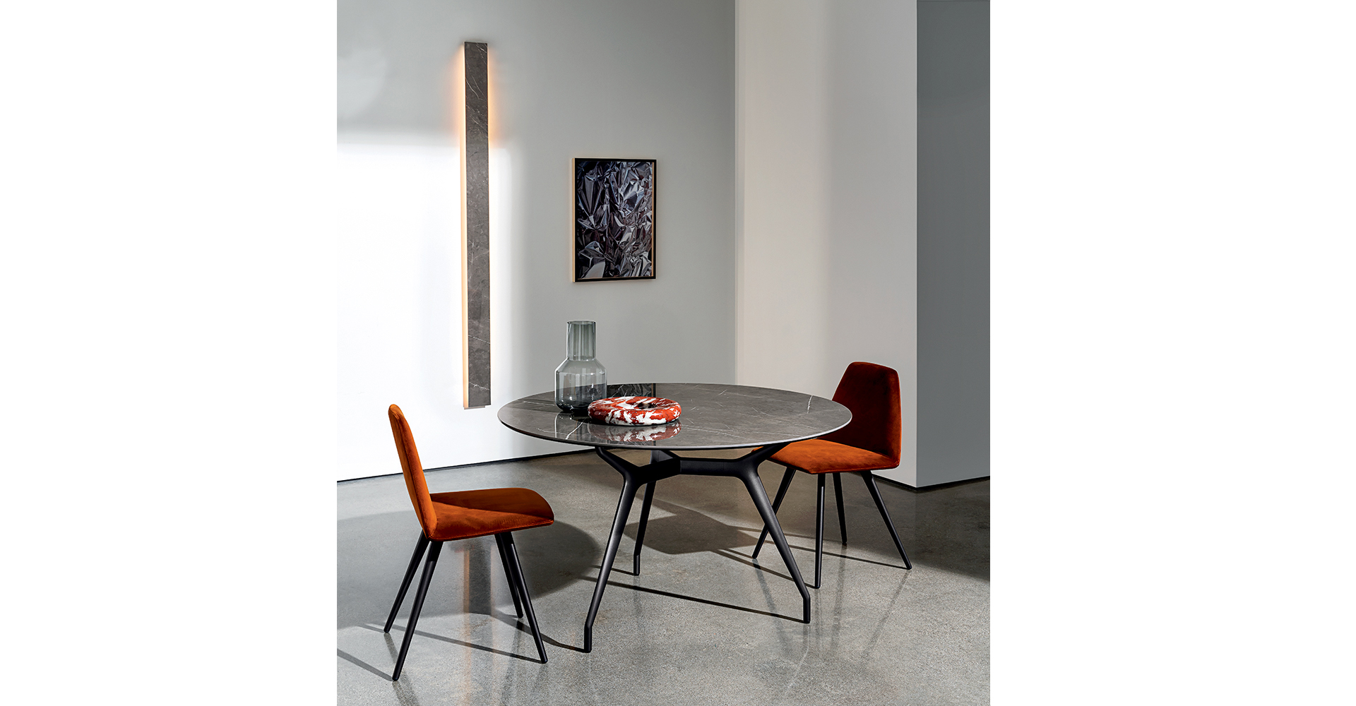 TRALED WALL VERSION gallery3
