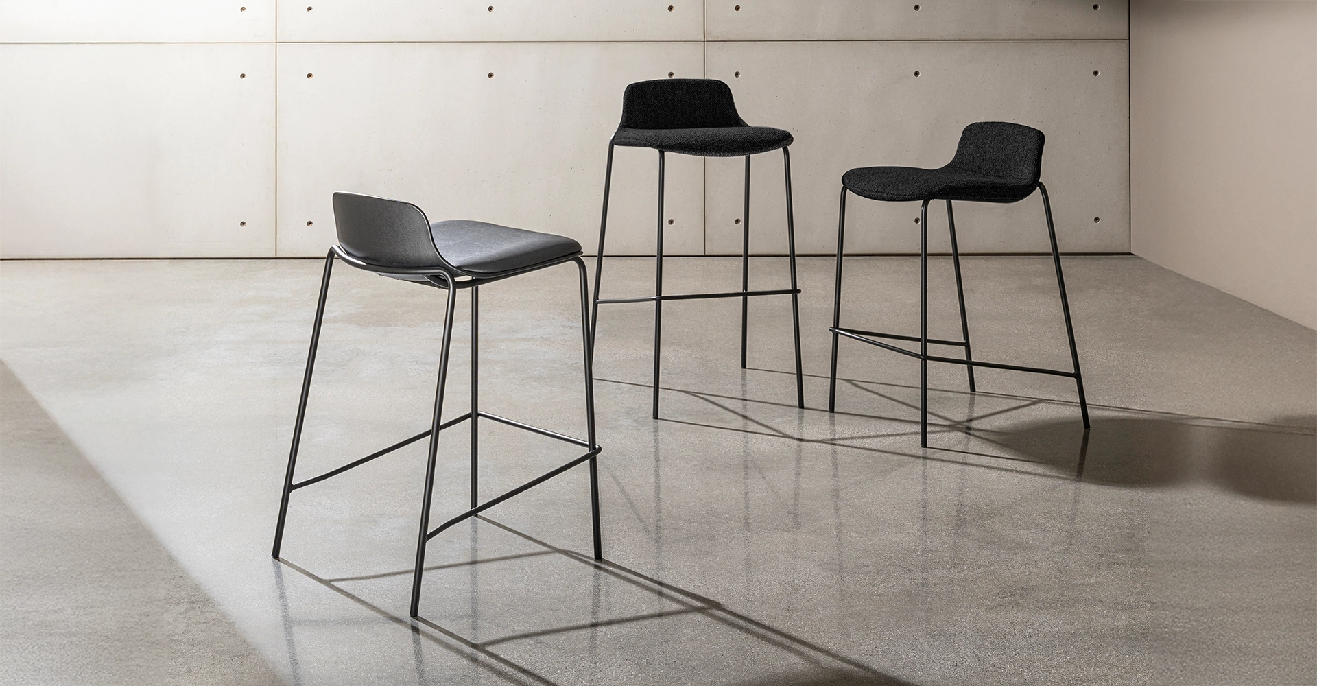 Olly stool gallery1